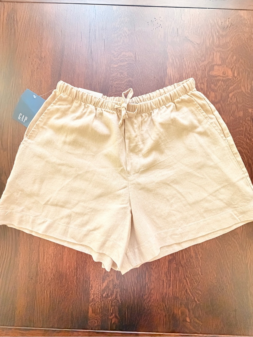 NWT GAP Linen Bkend Pull-on Shorts Beige Tan  Neutral Size S